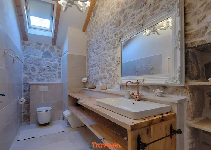 펜션 Schoene Steinvilla Mit Beheiztem Pool Und Sauna By Interhome Gabonjin