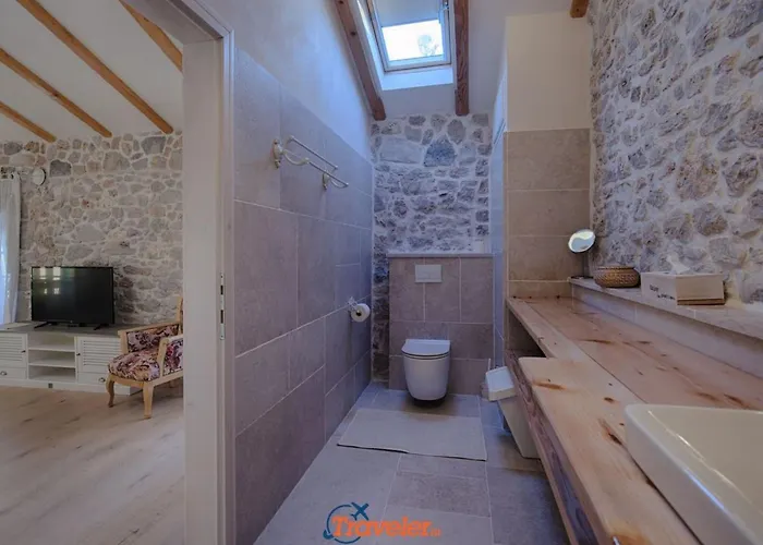 Schoene Steinvilla Mit Beheiztem Pool Und Sauna By Interhome * Gabonjin