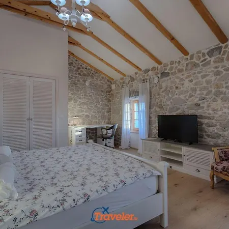 Schoene Steinvilla Mit Beheiztem Pool Und Sauna By Interhome