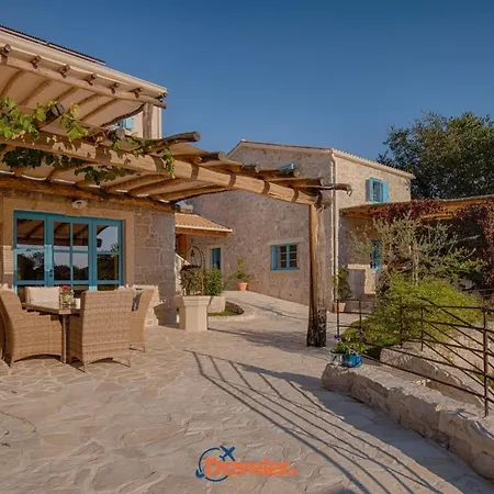 Holiday home Schoene Steinvilla Mit Beheiztem Pool Und Sauna By Interhome *