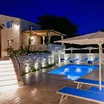 Feriehus Schoene Steinvilla Mit Beheiztem Pool Und Sauna By Interhome